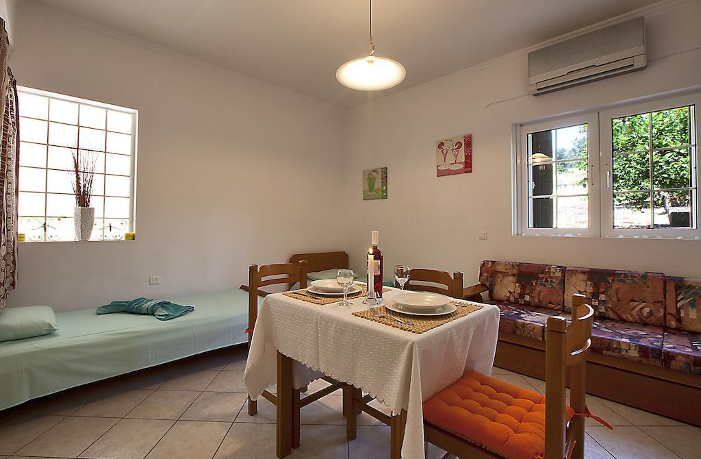 Drimouras Apartments Xiropigado Quarto foto